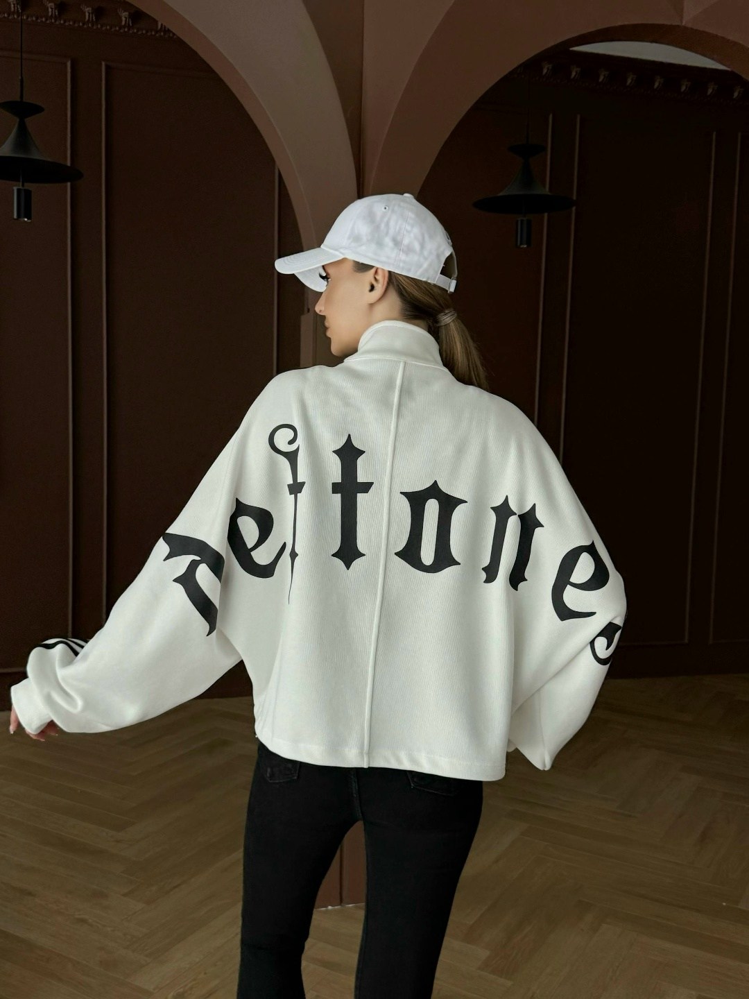 толстовка женская,куртка модная,куртка повседневная,толстовка оверсайз,женская кофта