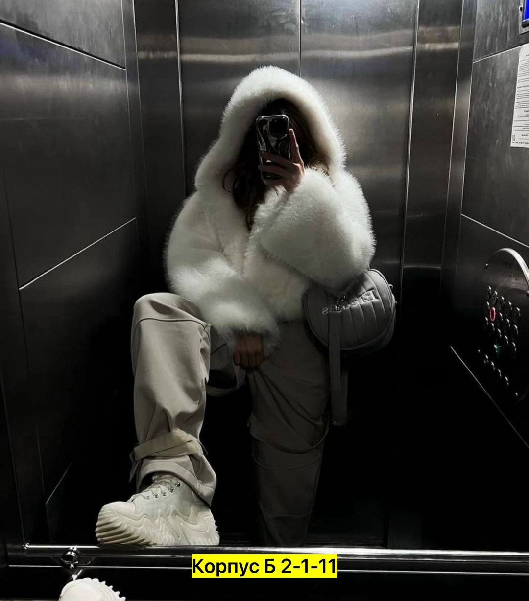 женская шуба с капюшоном из натурального меха чернобурки,пальто шуба,шуба из чернобурой лисы,fur coat,меховое пальто