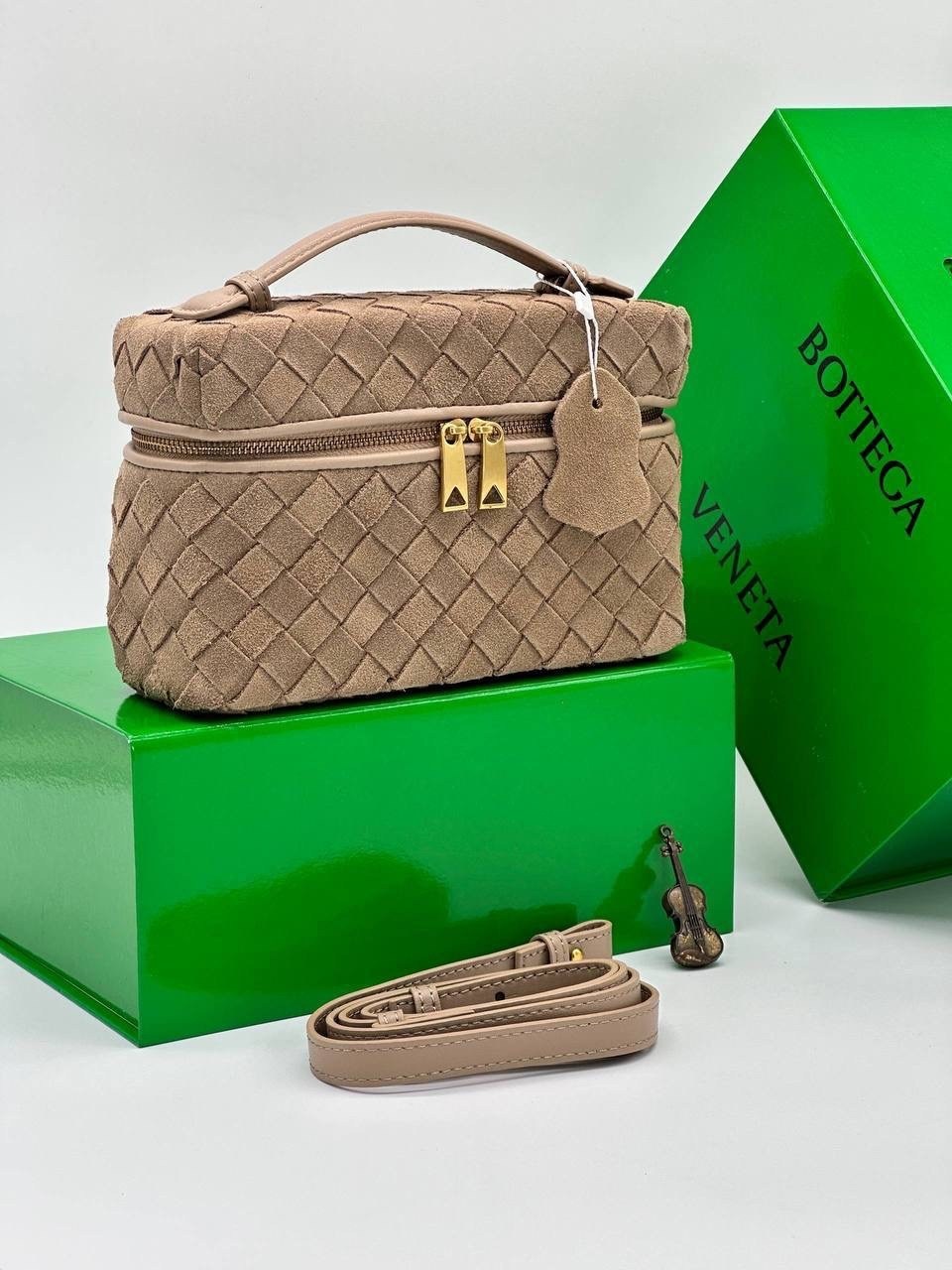 сумка женская bottega veneta,сумка bottega veneta,bottega veneta косметичка,сумка-чехол bang vanity case серо коричневого цвета bottega veneta,сумка bottega