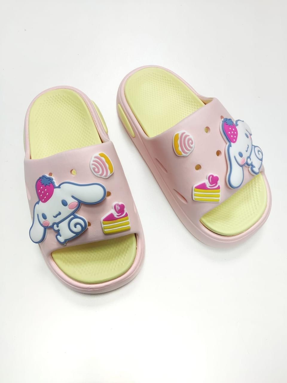 ,детские шлепанцы,тапочки для девочек,шлепанцы sanrio,детские тапочки
