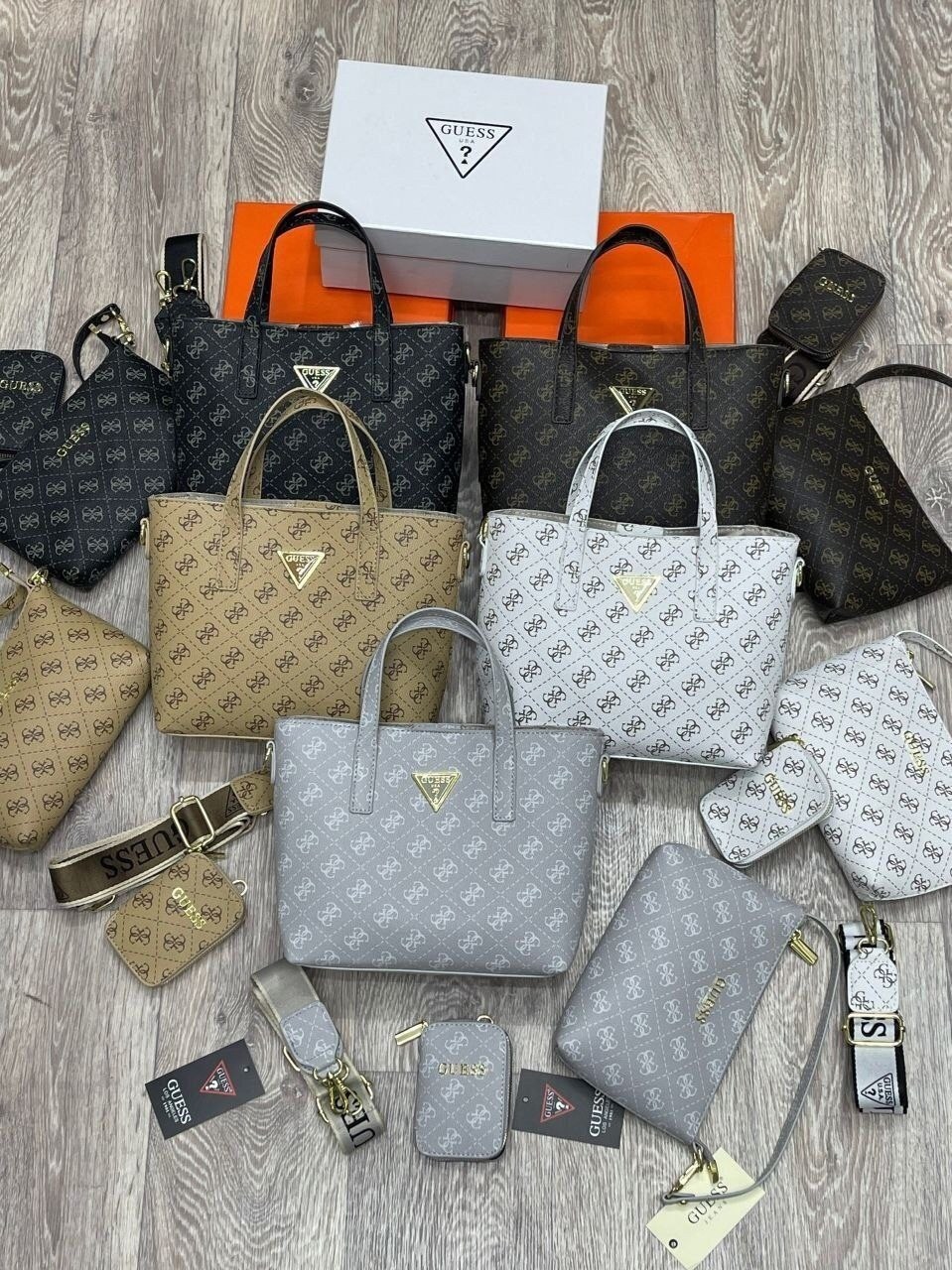 guess женская сумка,сумка guess,женская большая сумка guess,сумка guess бежевая,сумка guess оригинал