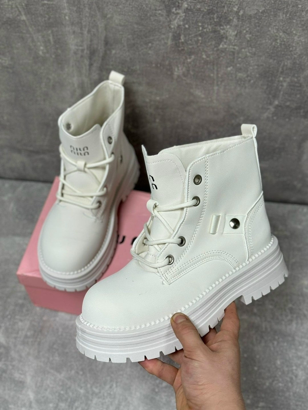 ,ботинки замшевые miu miu,женские ботинки,ботинки замш,модные ботинки