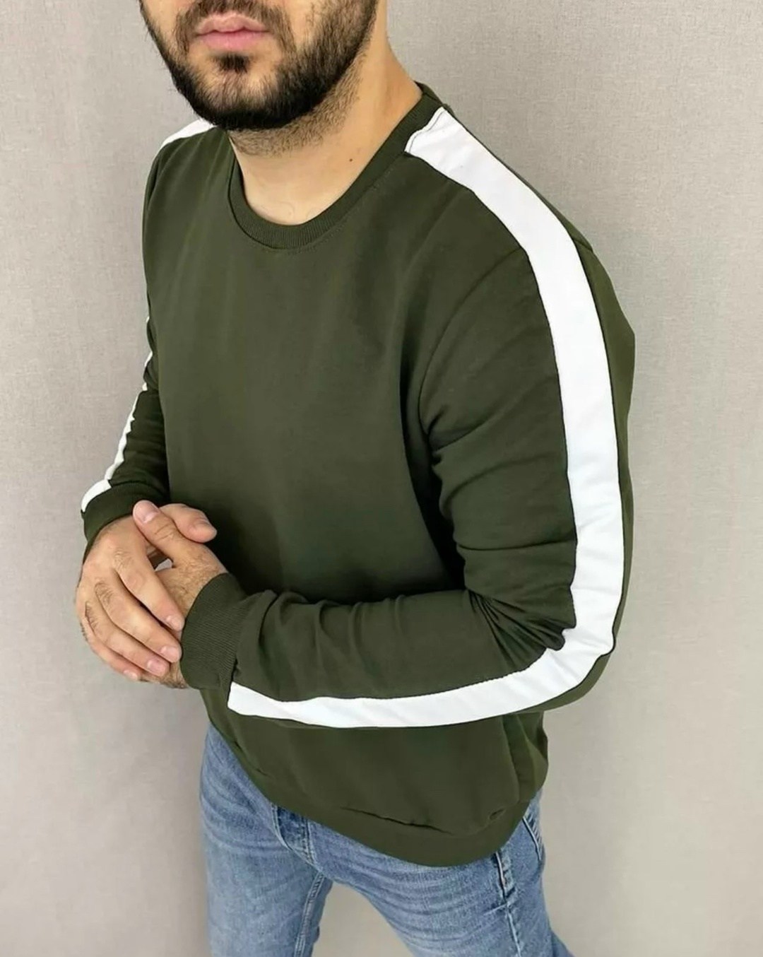 свитшот мужской белый,белая кофта мужская,свитшот мужская,свитшот повседневный,свитшот и толстовка