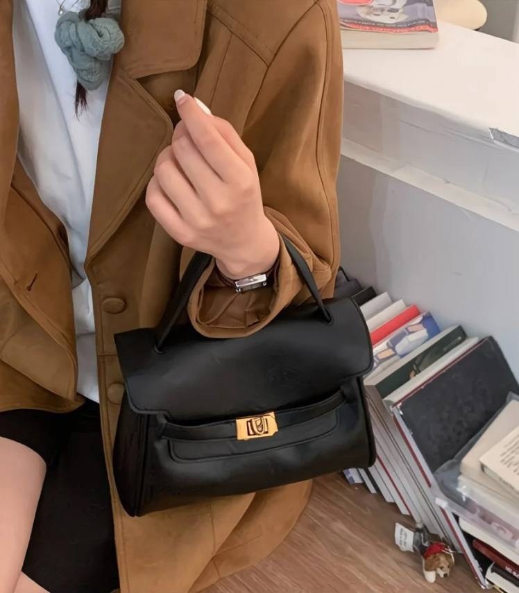 сумка на плечо женская,сумки для женщин,женская сумка,сумка модная,стильная женская сумка