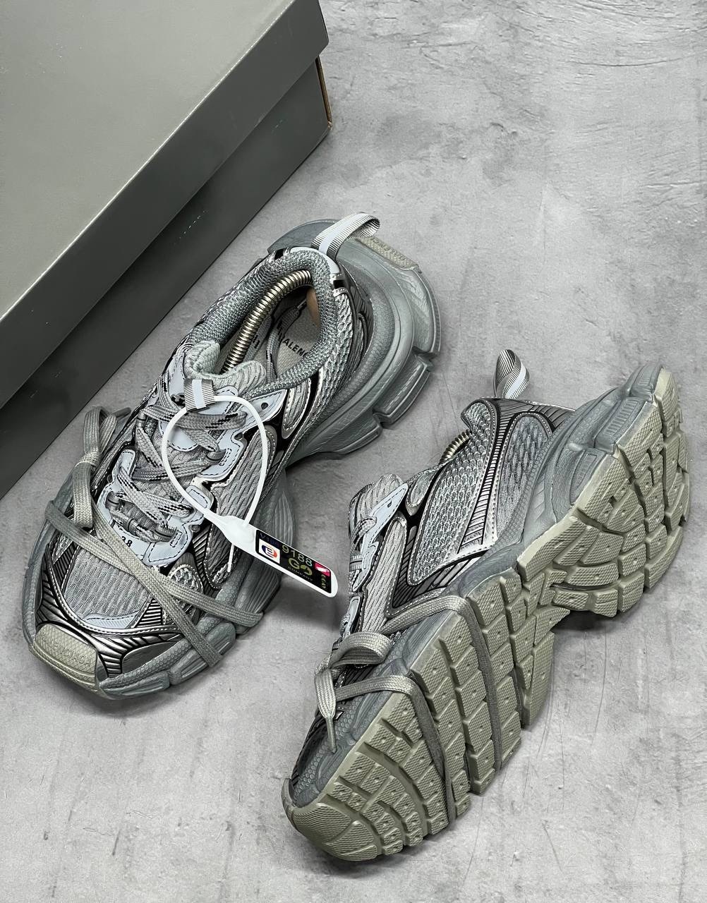 кроссовки balenciaga 3xl daddy серый/серебристый,женские кроссовки balenciaga 3xl серебристый серый,кроссовки balenciaga,кроссовки в стиле balenciaga copy 1:1,мужские массивные кроссовки balenciaga 3x