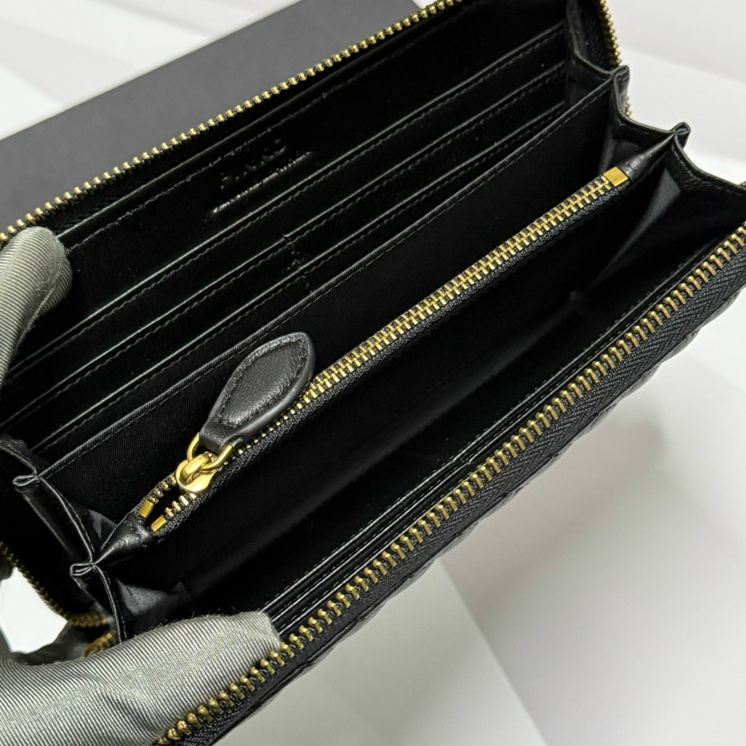 кошелек pinko,кошелек женский,кошелек пинко женский,кошелек женский кожаный,кожаный кошелек pinko