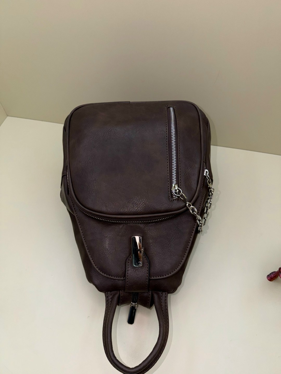 женские рюкзаки,рюкзак,рюкзак кожаный женский,кожаные рюкзаки,рюкзак молодежный