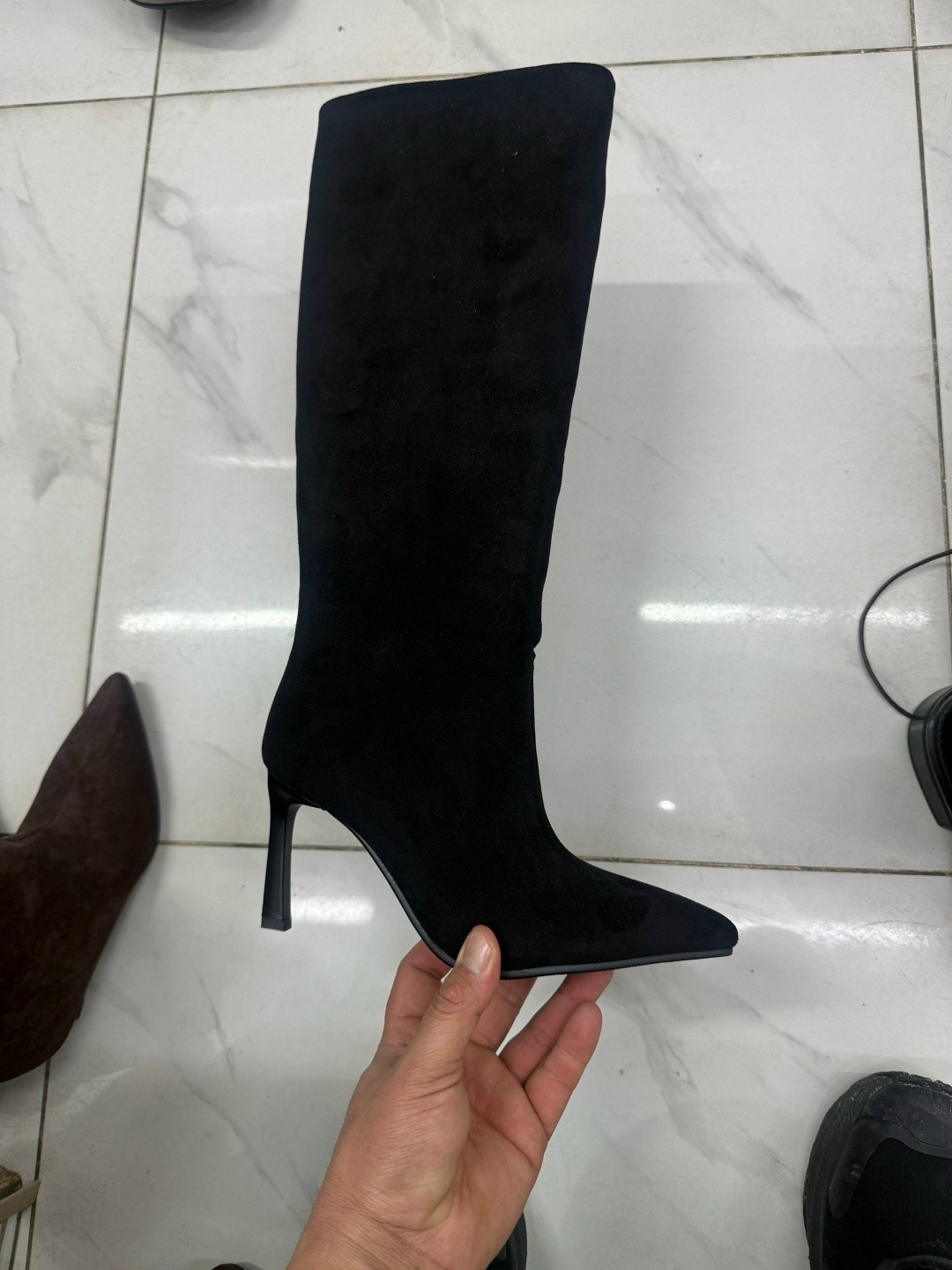 сапоги женские,черные сапоги,замшевые сапоги,модные сапоги,кожаные сапоги на шпильке, на высоком каблуке, сапоги выше колена