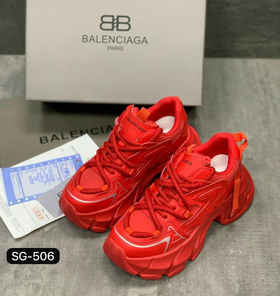 женские кроссовки balenciaga,balenciaga кроссовки,кроссовки balenciaga на высокой подошве арт. р135,кроссовки balenciaga на высокой подошве,balenciaga женские кроссовки cargo