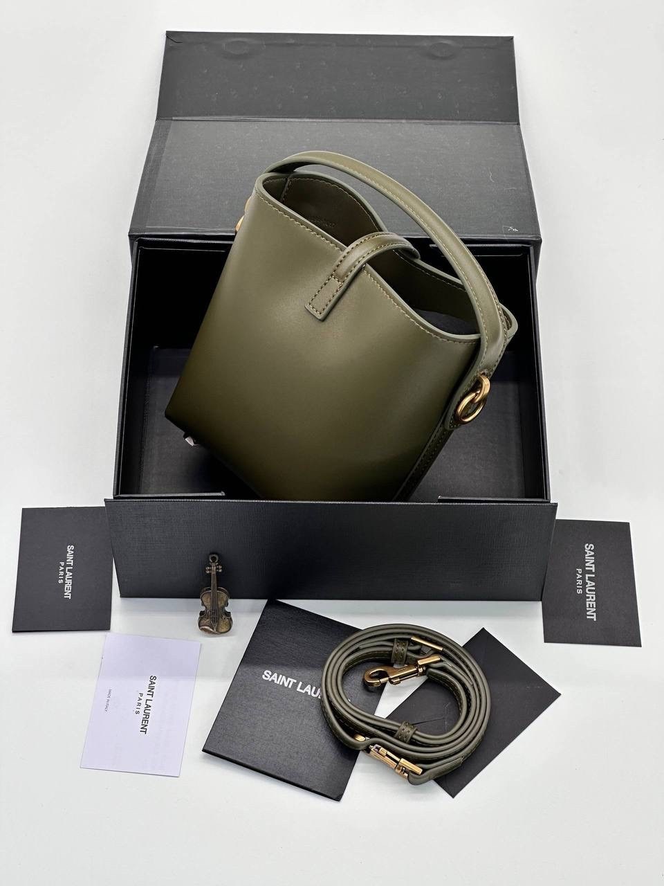 сумка,yves saint laurent сумка,кожаная оливковая сумка yves saint laurent le 37 small,женская сумка yves saint laurent,сумка модная