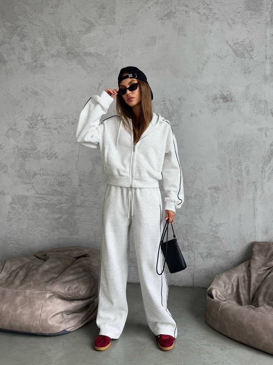 стильные костюмы,спортивные костюмы женские,спортивные костюм,костюм белый,женские костюмы