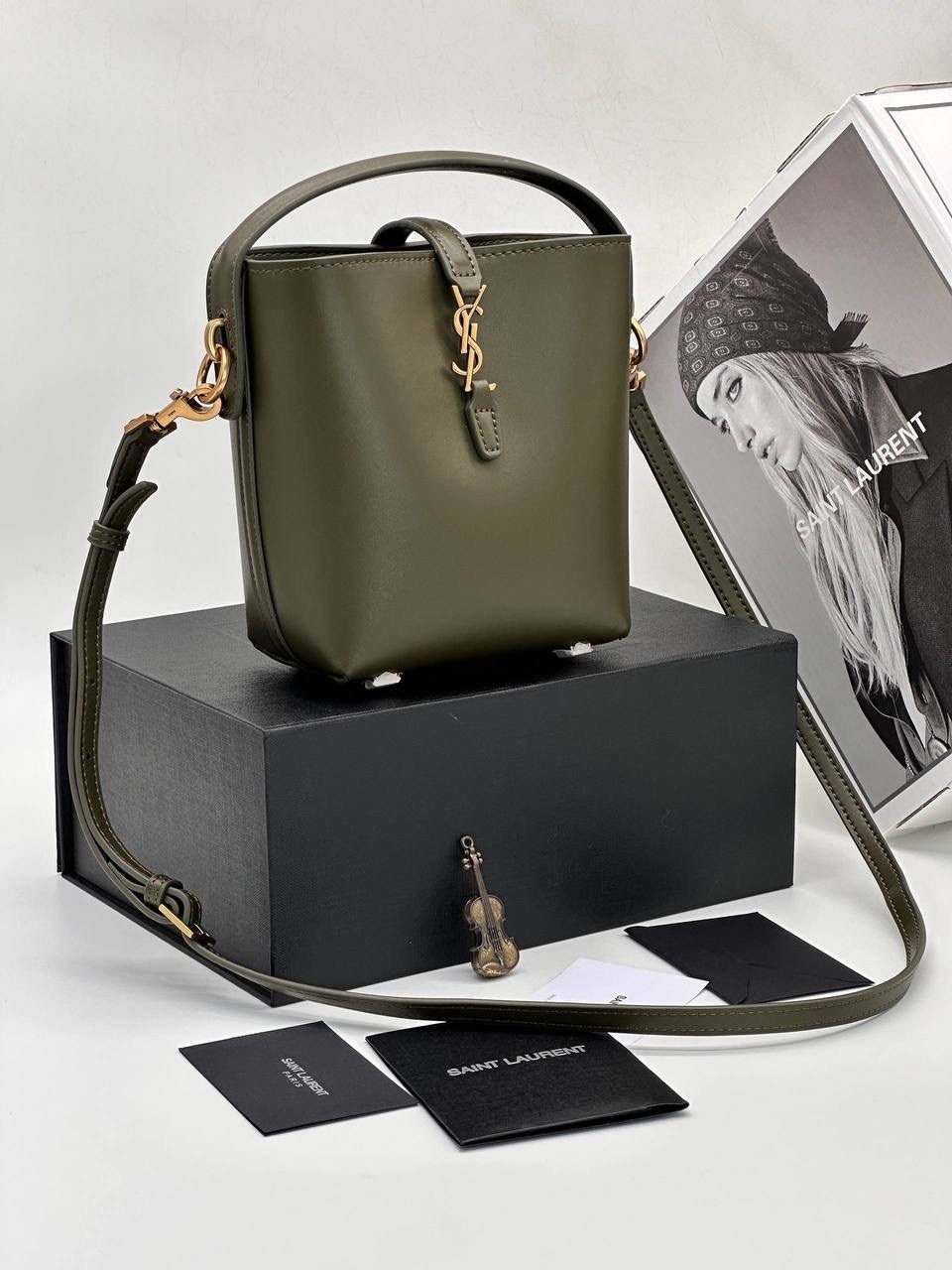 сумка,yves saint laurent сумка,кожаная оливковая сумка yves saint laurent le 37 small,женская сумка yves saint laurent,сумка модная