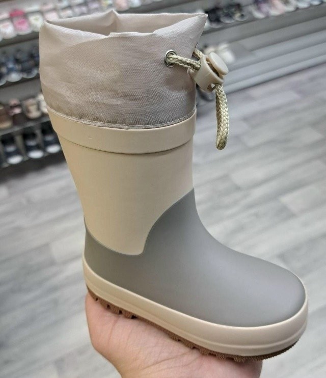 резиновые сапоги,детские резиновые сапоги,резиновые сапоги viking резиновые сапоги,олдос сапоги резиновые,сапоги котофей резиновые серые