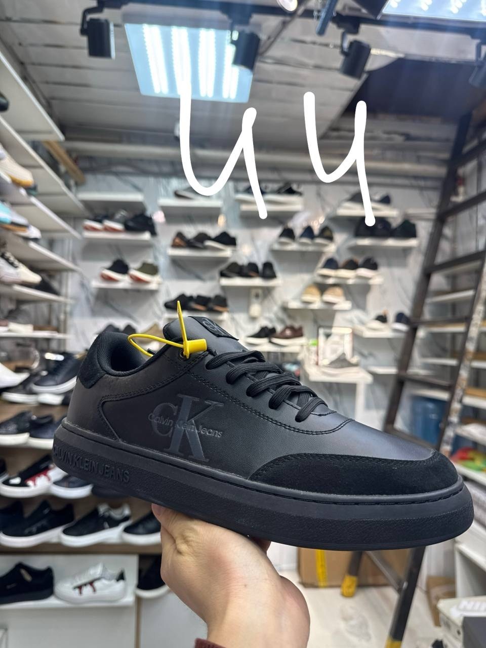 кроссовки adidas ozelia,кроссовки adidas,кроссовки,кроссовки адидас,кроссовки мужские adidas