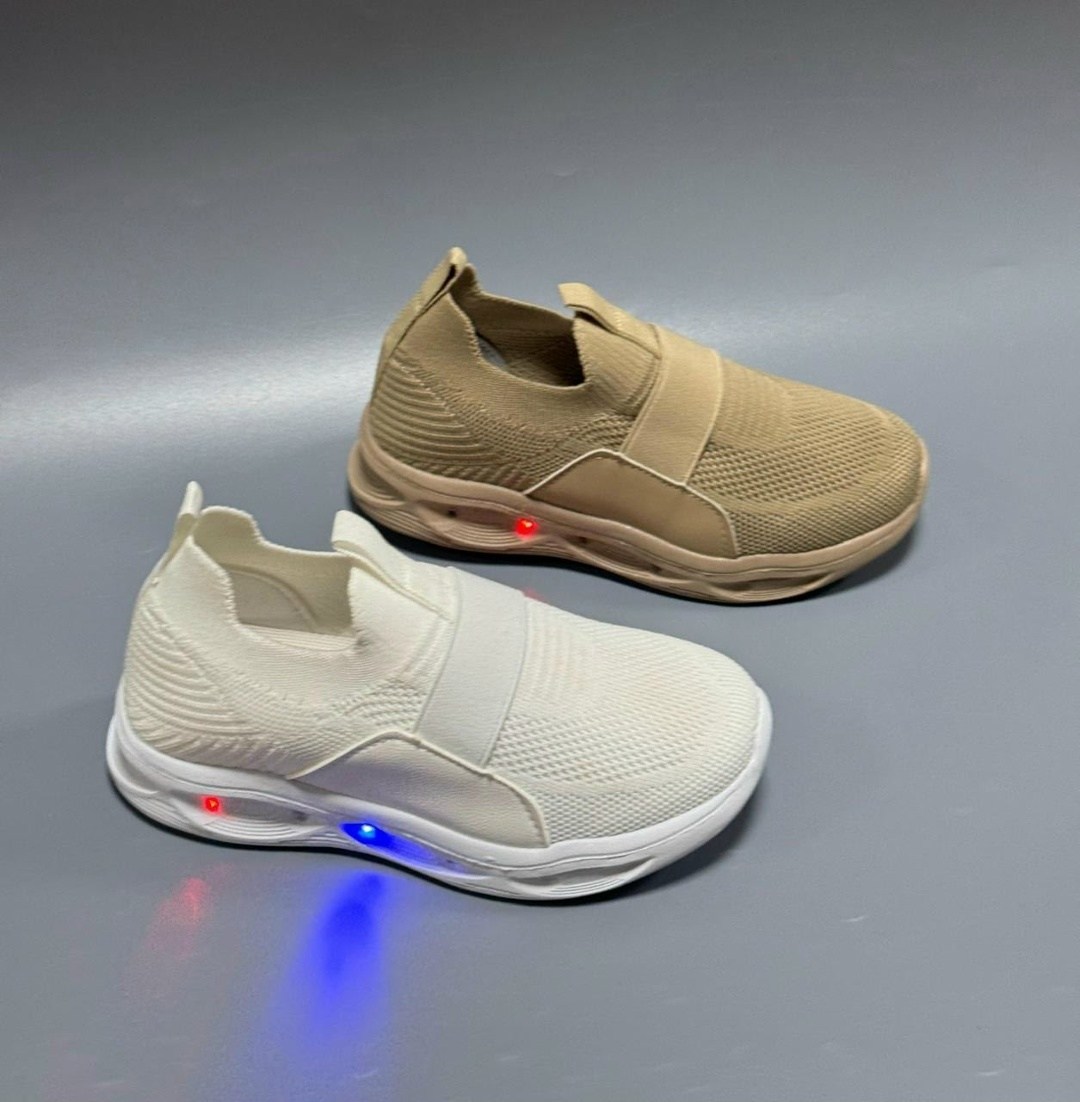 кроссовки женскиe,слипоны женские, спортивная,кроссовки,женская