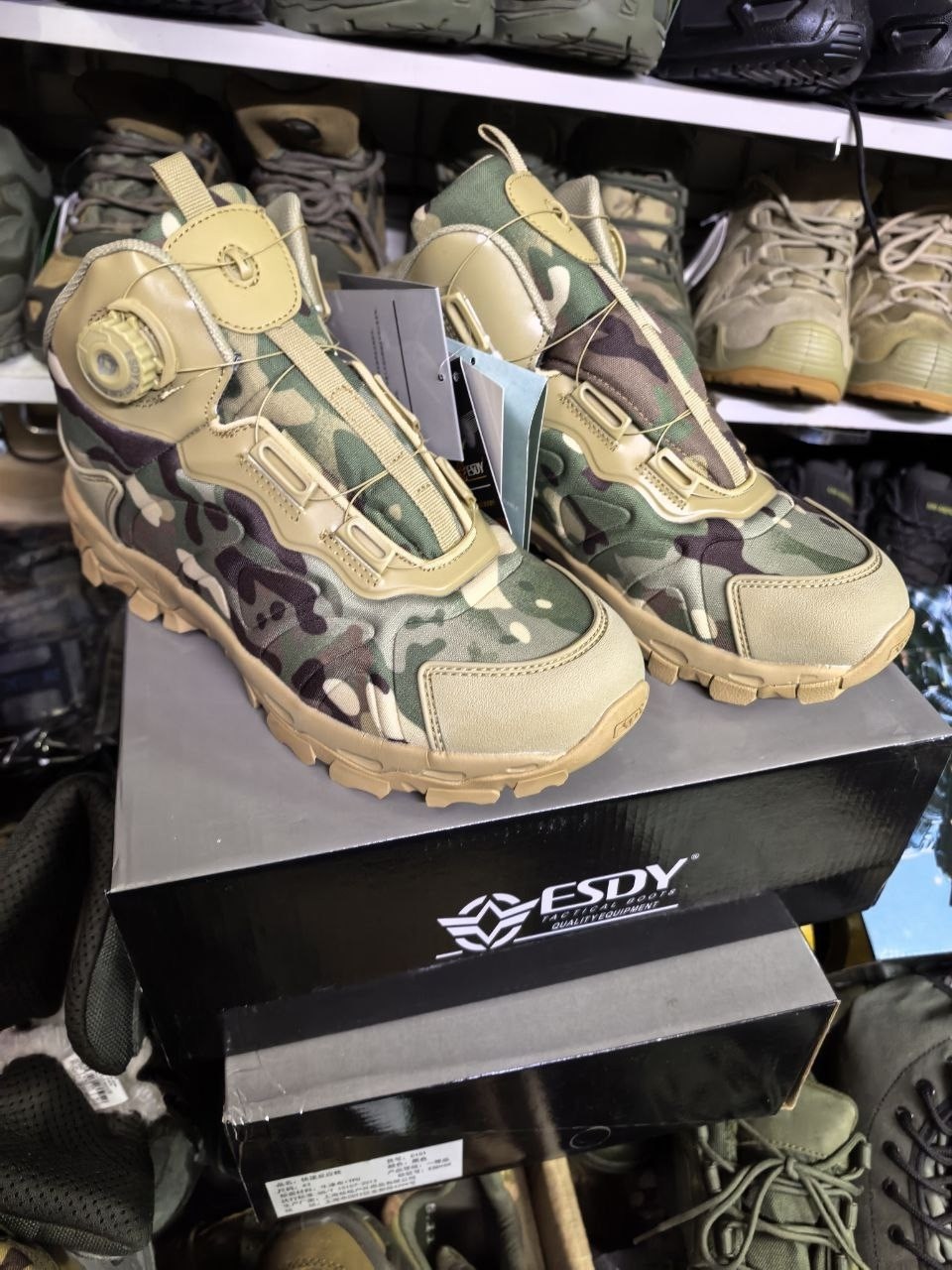 кроссовки,кроссовки тактические,,тактическая ,reebok pump genetically modified