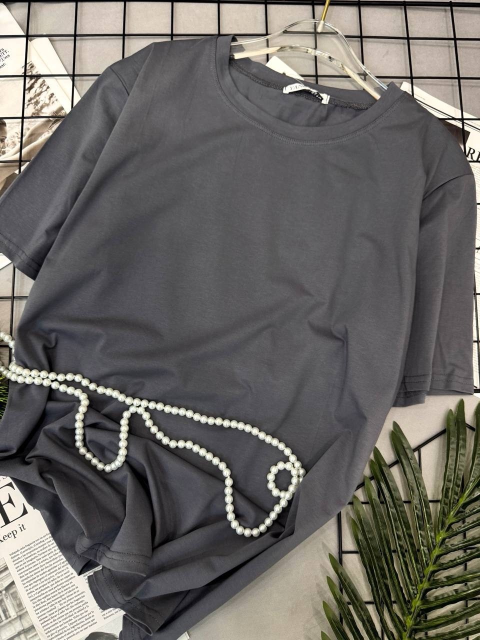 женская футболка,женская футболка оверсайз,футболки модные,футболка оверсайз,женская футболка оверсайз с цепочкой