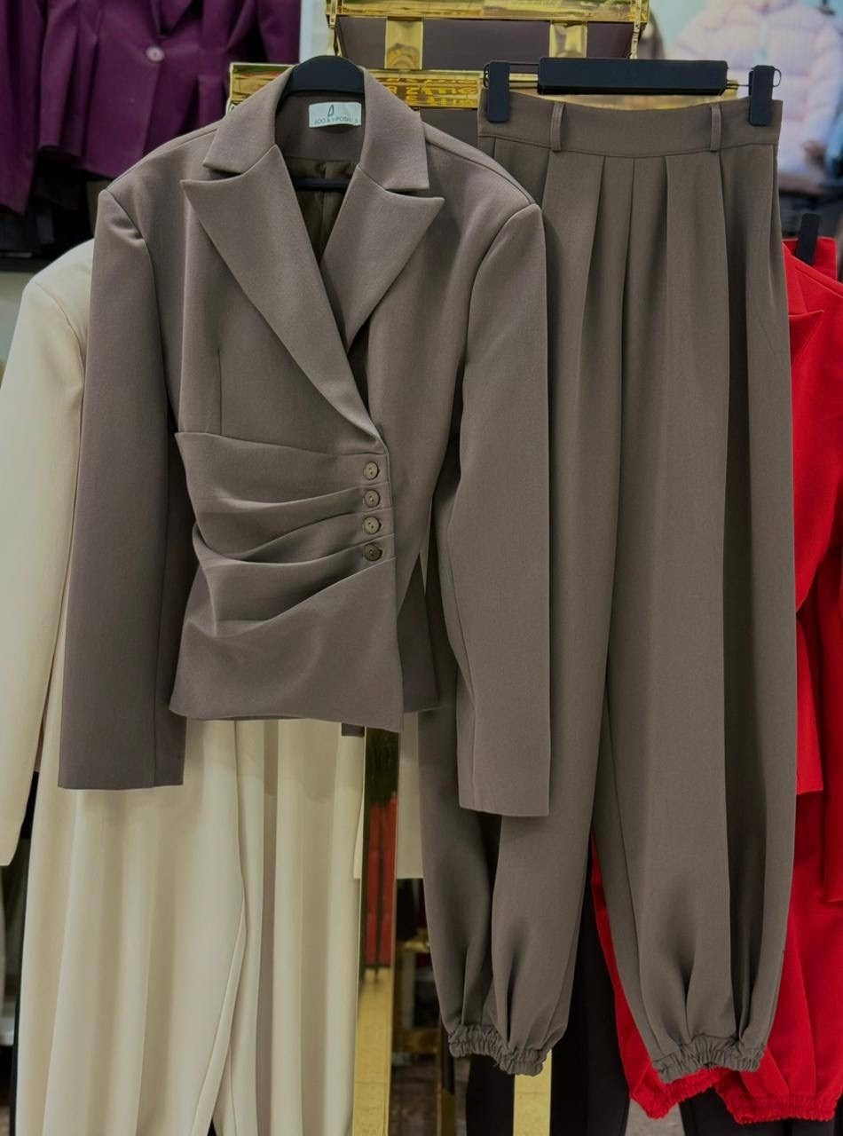 модные брючные костюмы,женский брючный костюм,черный брючный костюм,классические костюмы,черный костюм