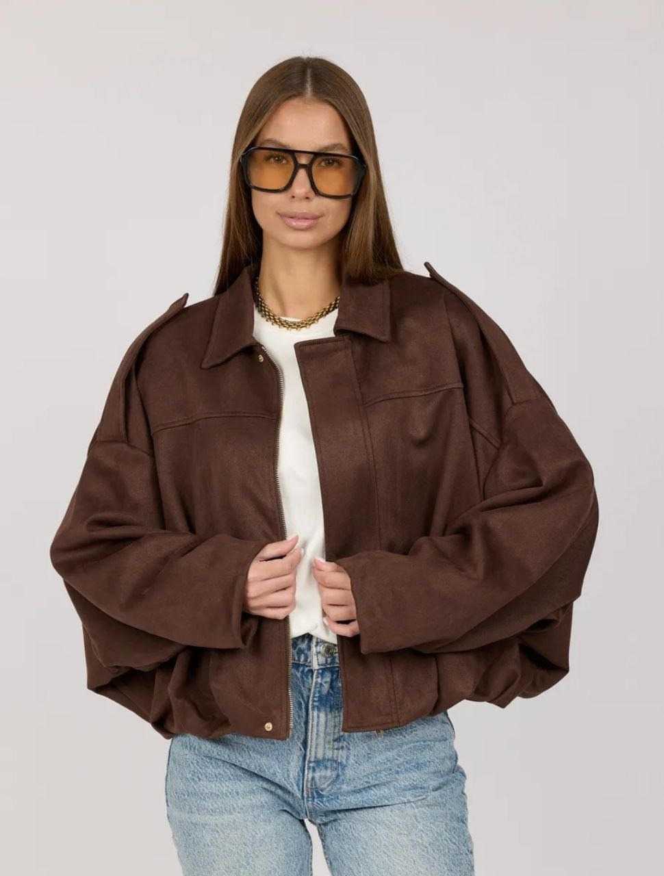 куртка бомбер,куртка бомбер демисезонная оверсайз замшевый niu,замшевая куртка,бомбер замшевый оверсайз ponto russo,коричневая свободная куртка из искусственной кожи