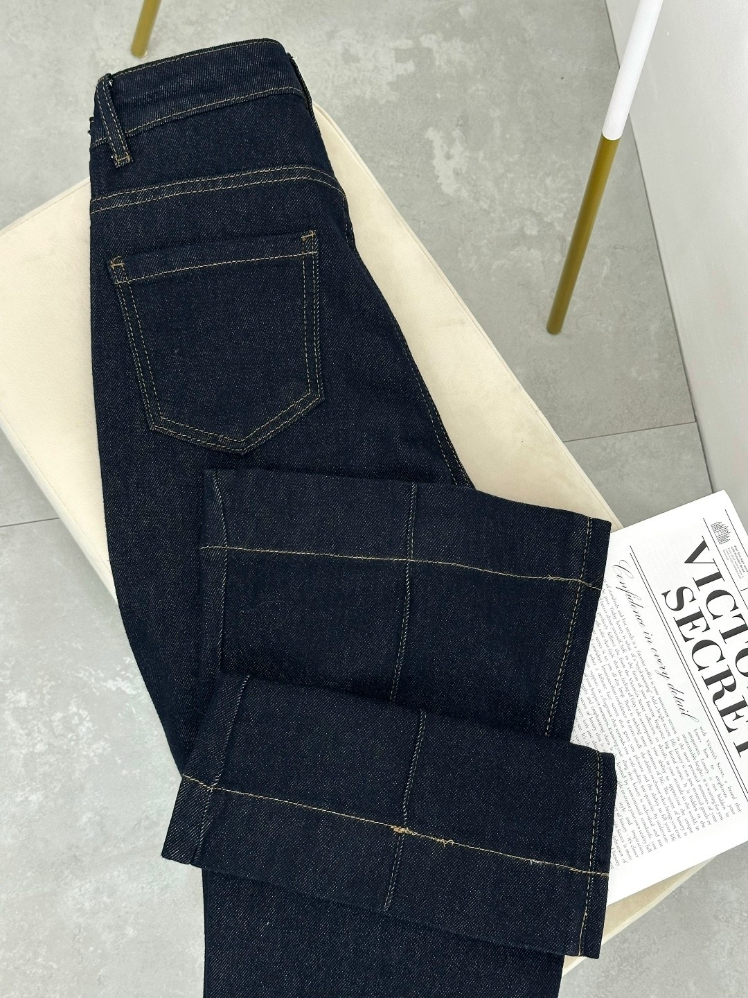 женские джинсы,модные джинсы,джинсы,джинсы с карманами,джинсы джинсы