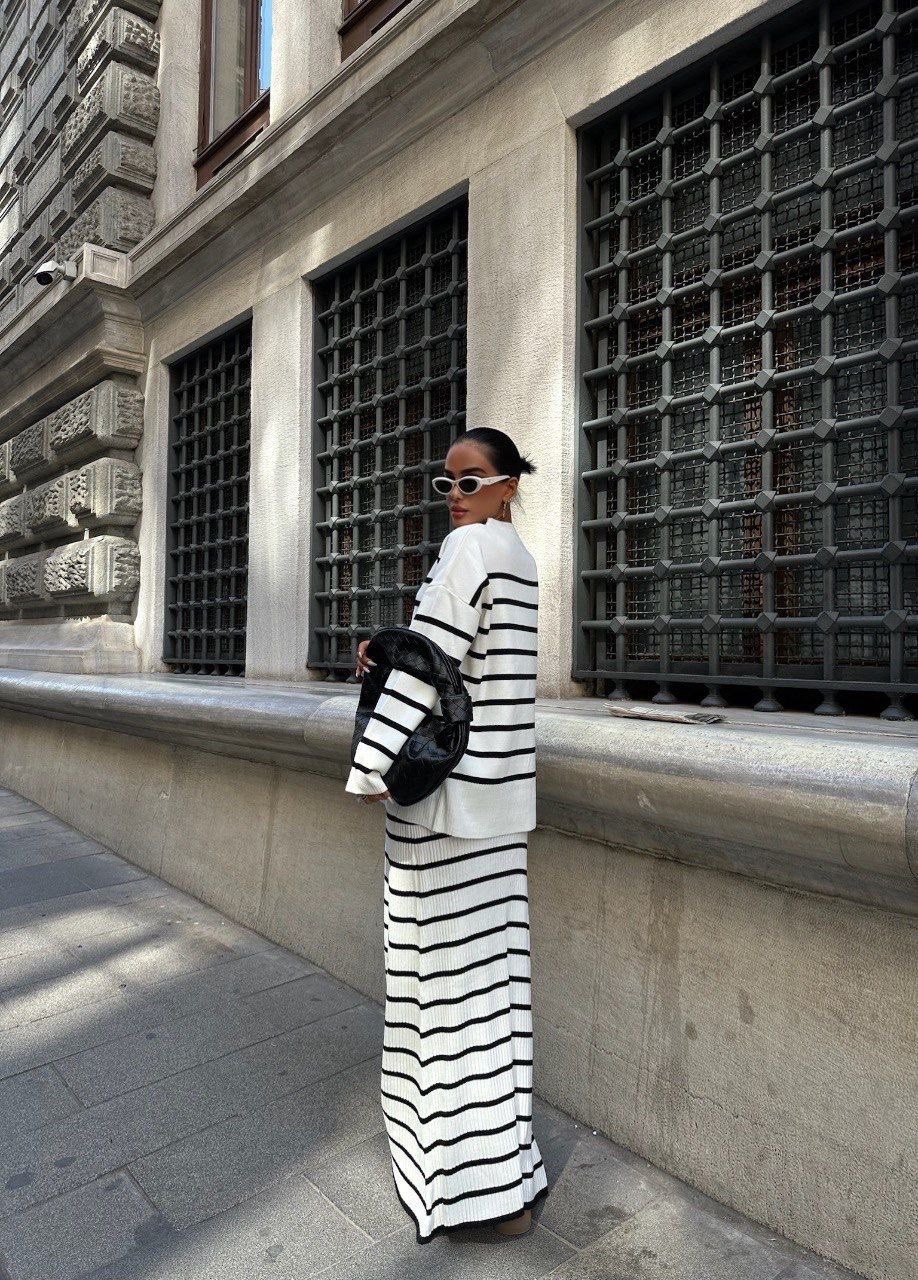юбка в полоску,трикотажные костюмы,юбка оверсайз,костюм с юбкой в полоску