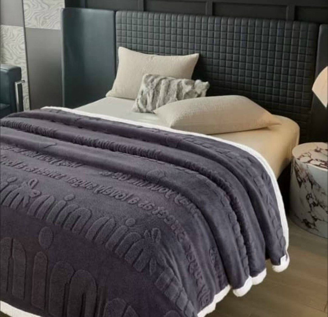 пледы,покрывало плед,плед для дома,плед велюровый,меховой плед