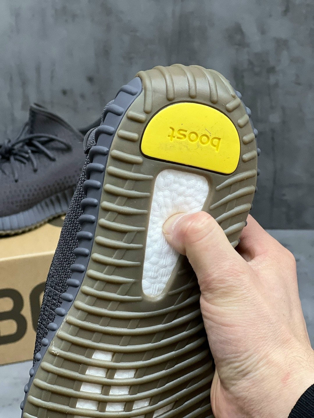 кроссовки adidas yeezy boost 350,кроссовки adidas yeezy boost,adidas yeezy boost v2 cinder,adidas yeezy boost 350,adidas yeezy boost 350 v 2