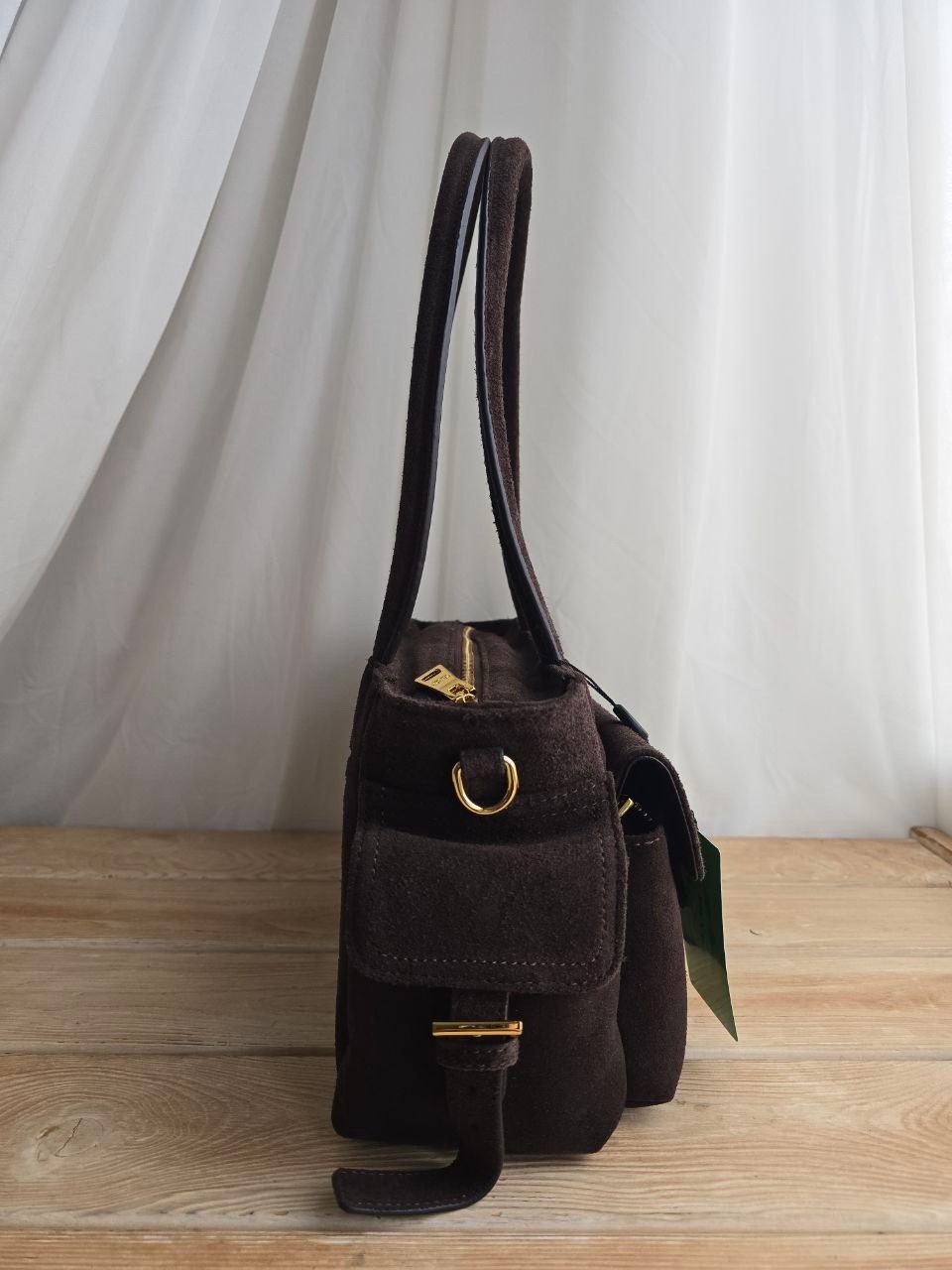 замшевая сумка prada,сумка prada,замшевая сумка,сумка женская замшевая,женская сумка из замши prada bonnie medium коричневая