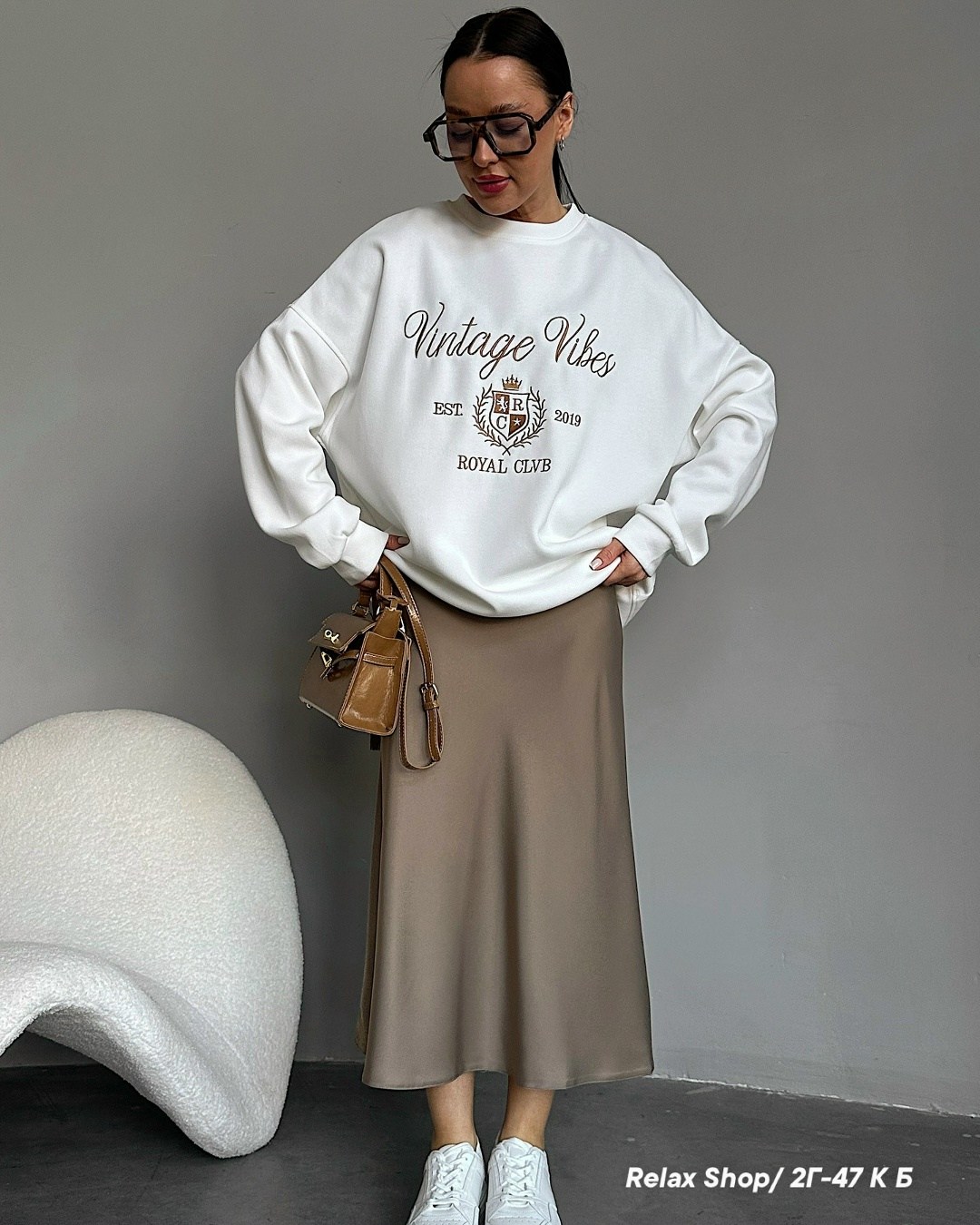 атласная юбка миди,юбка женская,миди юбка,свитшот и юбка,атласная юбка