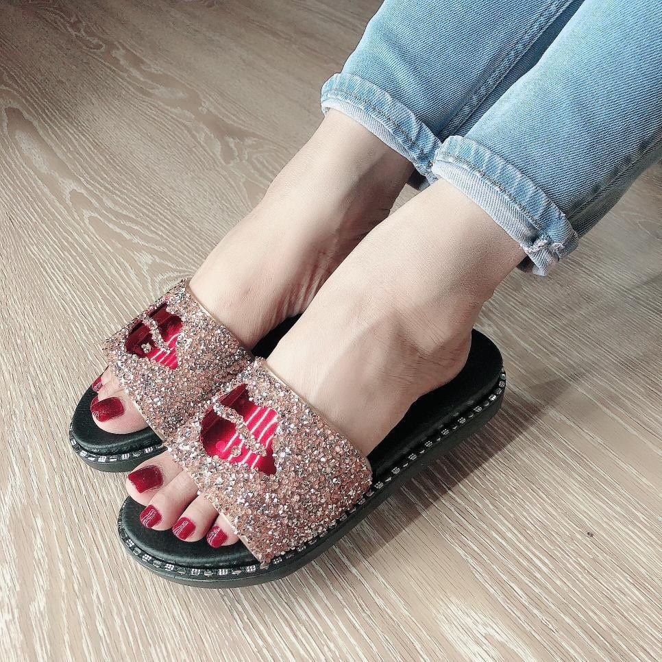 тапки женские на лето со стразами,женские шлепанцы,шлепанцы женские летние,женские шлепки,модные шлепанцы