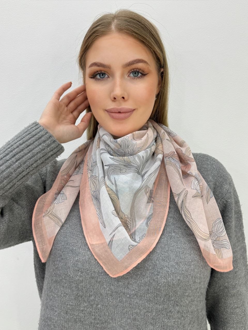 шелковый платок,женские платки,платки шелковый на голову и шею,платок шелковый на шею на голову женский,платки шарф