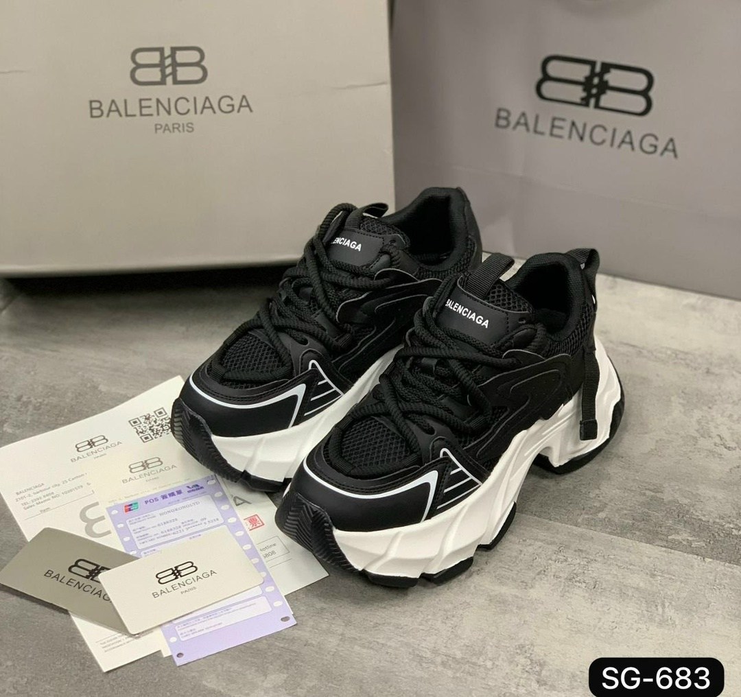 женские кроссовки balenciaga,balenciaga кроссовки,кроссовки balenciaga на высокой подошве арт. р135,кроссовки balenciaga на высокой подошве,balenciaga женские кроссовки cargo