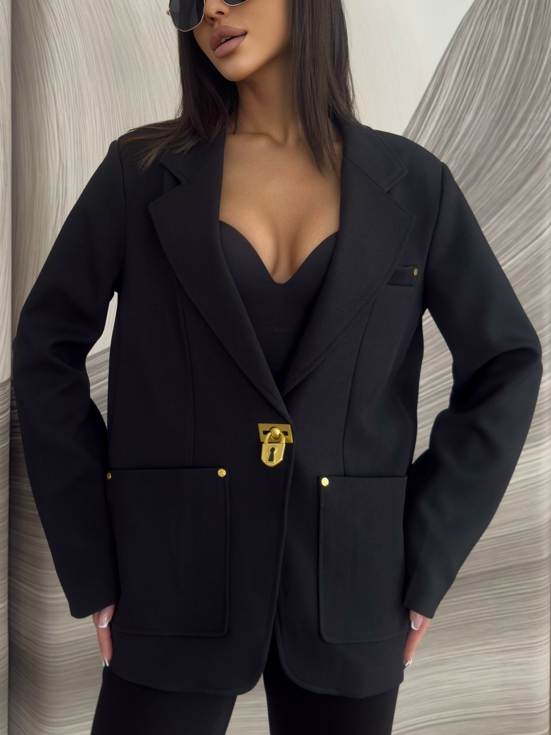 пиджак,пиджак черный женский,женские пиджаки,черный пиджак,женский повседневный однотонный блейзер