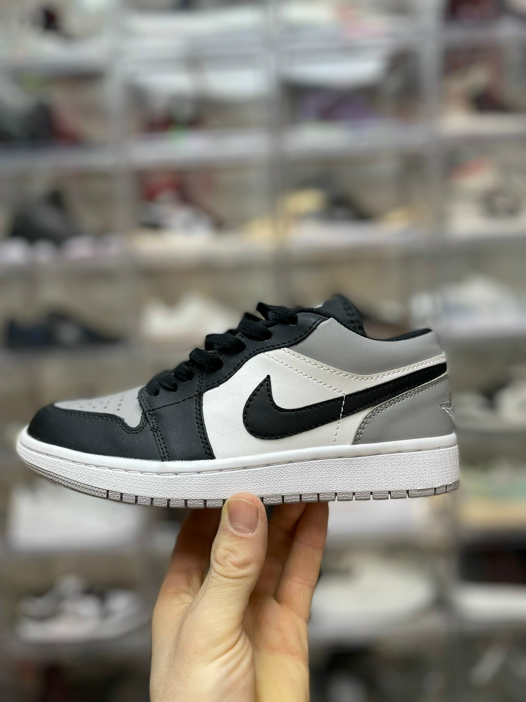 кроссовки nike nike classic cortez leather,nike classic cortez leather black 749571-002,мужские nike classic cortez кожаные черные кроссовки,nike cortez black leather,nike cortez classic