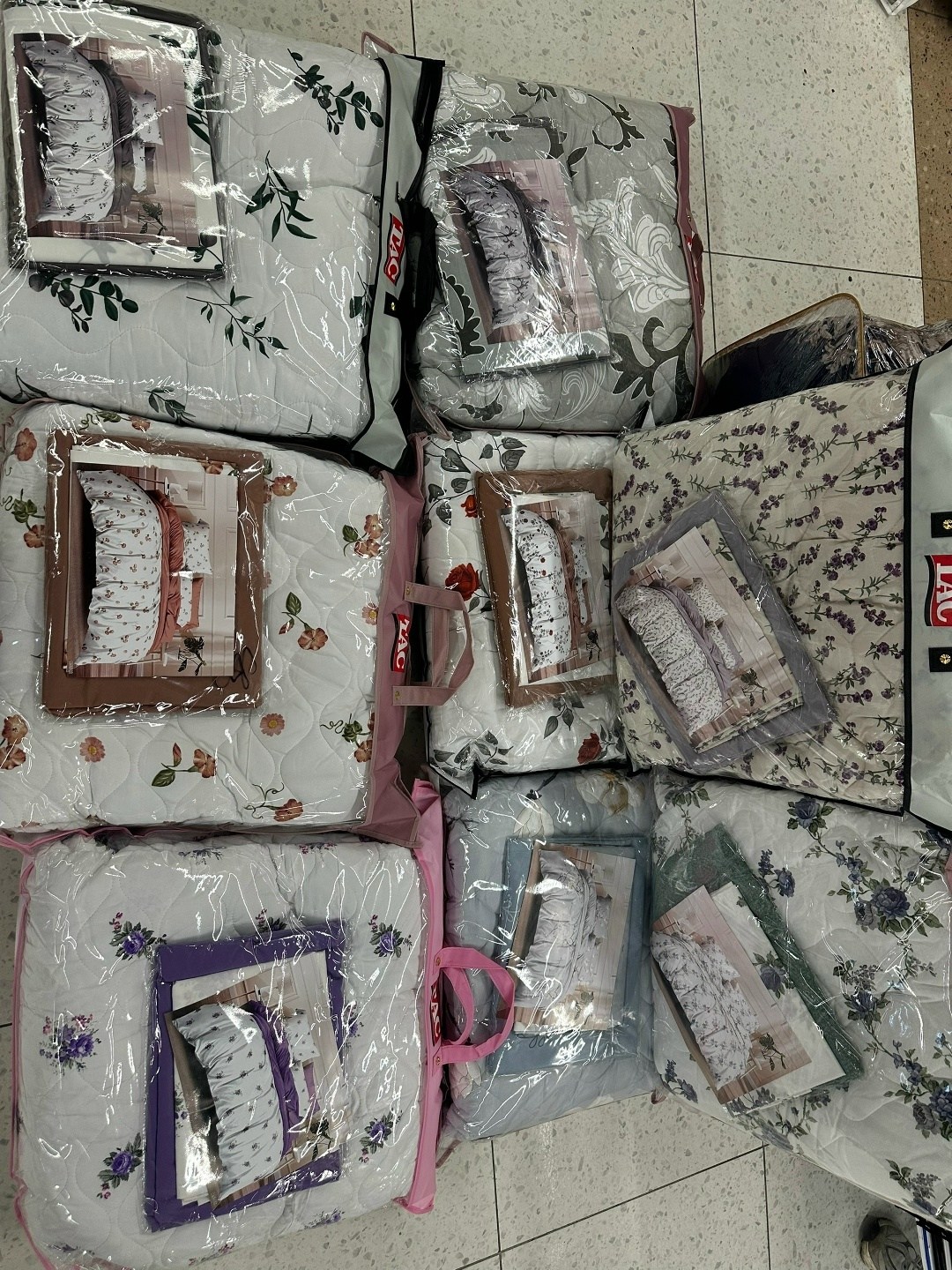 стеганое одеяло,стеганое полотно для одеял,текстиль для дома,одеяло теплое,покрывала