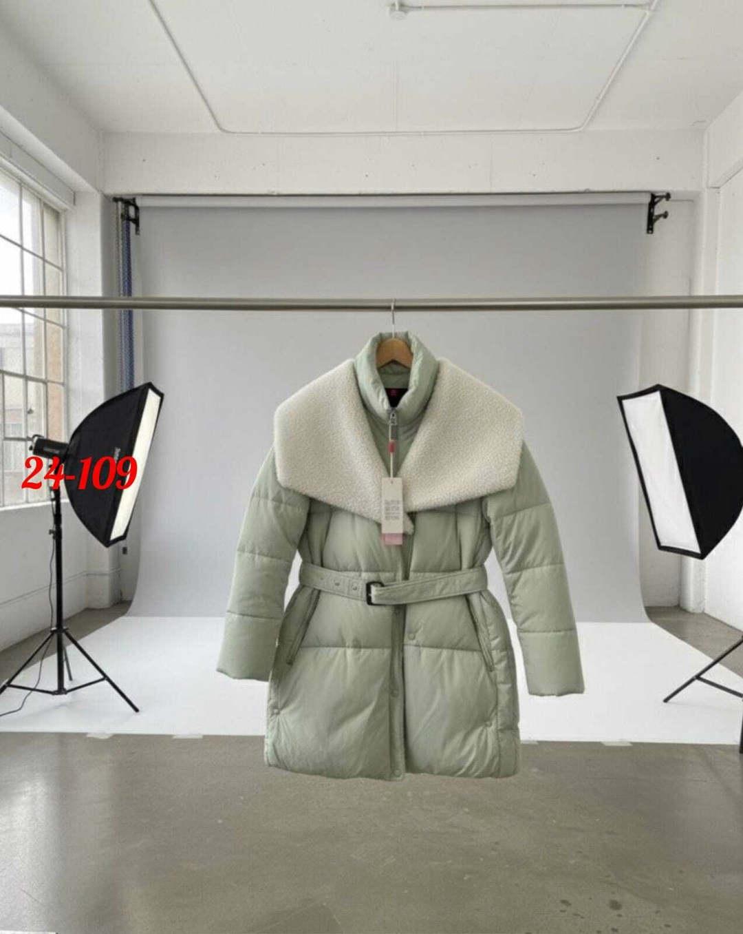 женский пуховик loro piana,зимние женские пуховики,куртка женская зимняя,пуховик бежевый,зимние куртки и пуховики