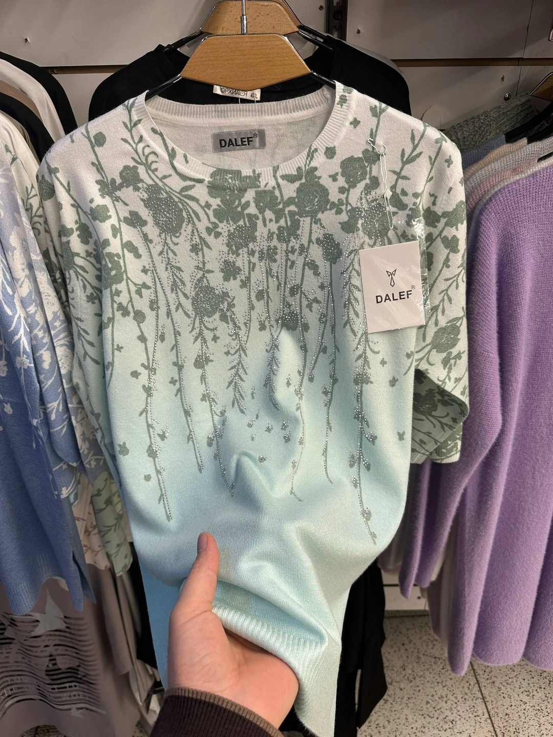 свитшот женская,женская кофта,джемпер,джемпер одежда,джемпера женские