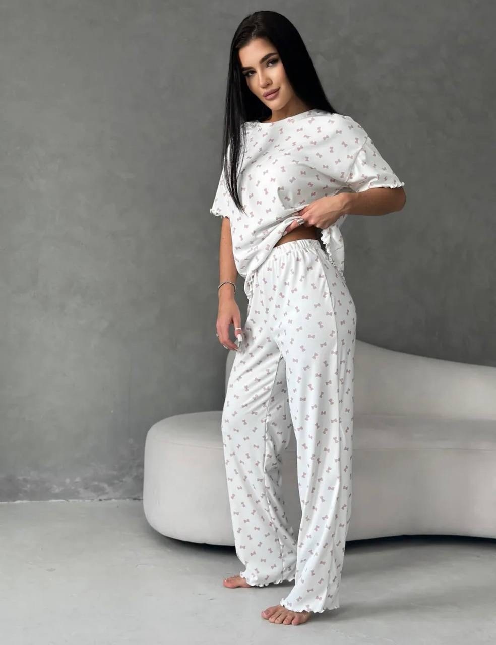 пижама женская,пижама с брюками и сердечками арт. в-001-1/001,пижама с брюками и сердечками арт. в-001-1/001 (белый),пижама со штанами оверсайз домашняя одежда demonic leon,пижама со штанами