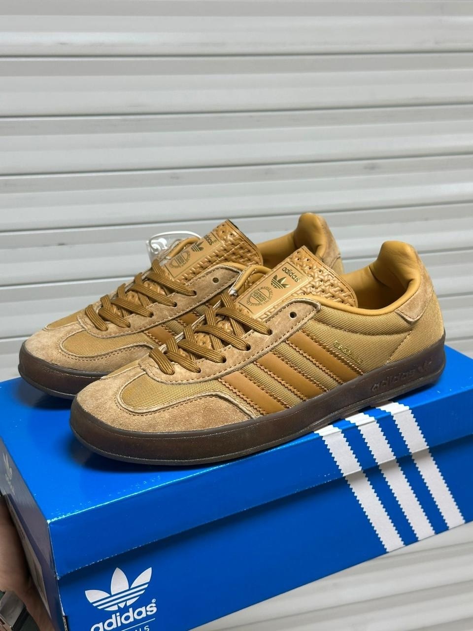 ,кроссовки samba adidas,кроссовки adidas,адидас серебро,silver adidas samba