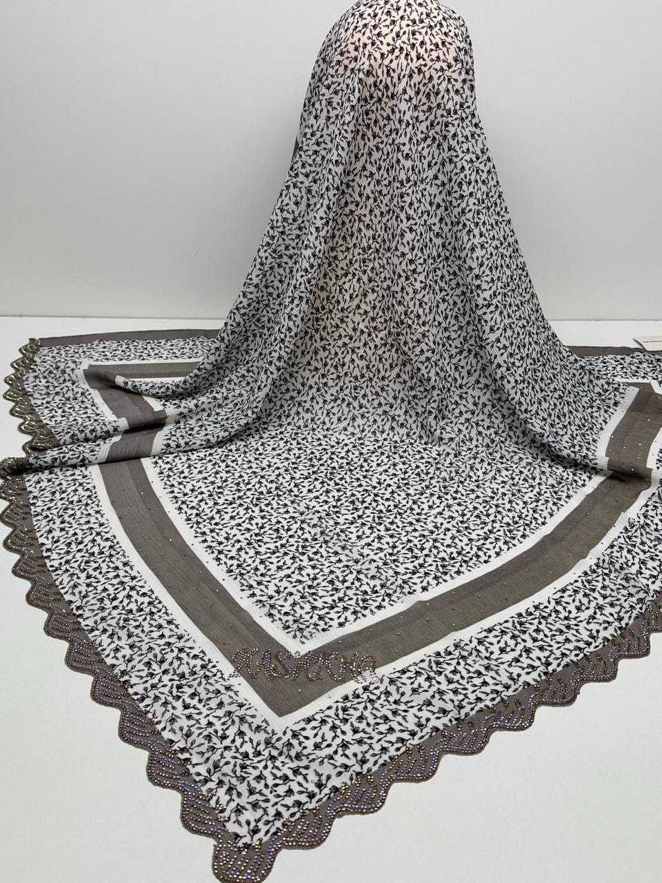 скатерть с кружевом,женские платки,вязаное кружево,салфетки льняные,скатерть льняная