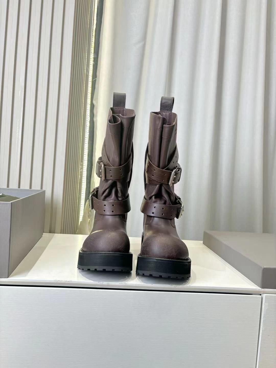 ,сапоги,женская ,короткие сапоги,сапоги мужские bulldozer выше колена черный balenciaga