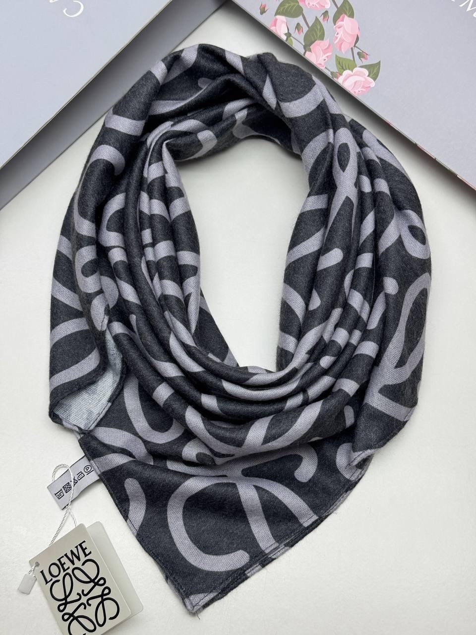 кашемировый шарф кристиан диор,платки шарф,брендовый платок,платок шелковый,платок шарф женский