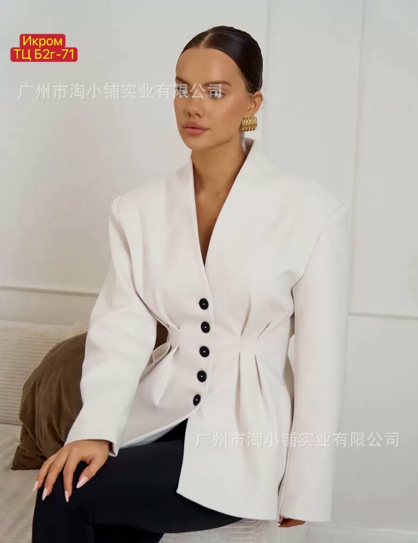 жакет приталенный wja-030501 1811 eighteen one one,полупальто пиджак приталенное на осень укороченный pink marie,жакет приталенный,женский блейзер с длинным рукавом twotwinstyle,жакет приталенный wja-