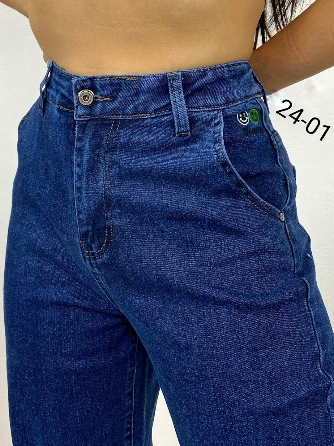 джинсы женские широкие,джинсы женские,джинсы мом,слоуч джинсы женские,женские джинсы с завышенной талией