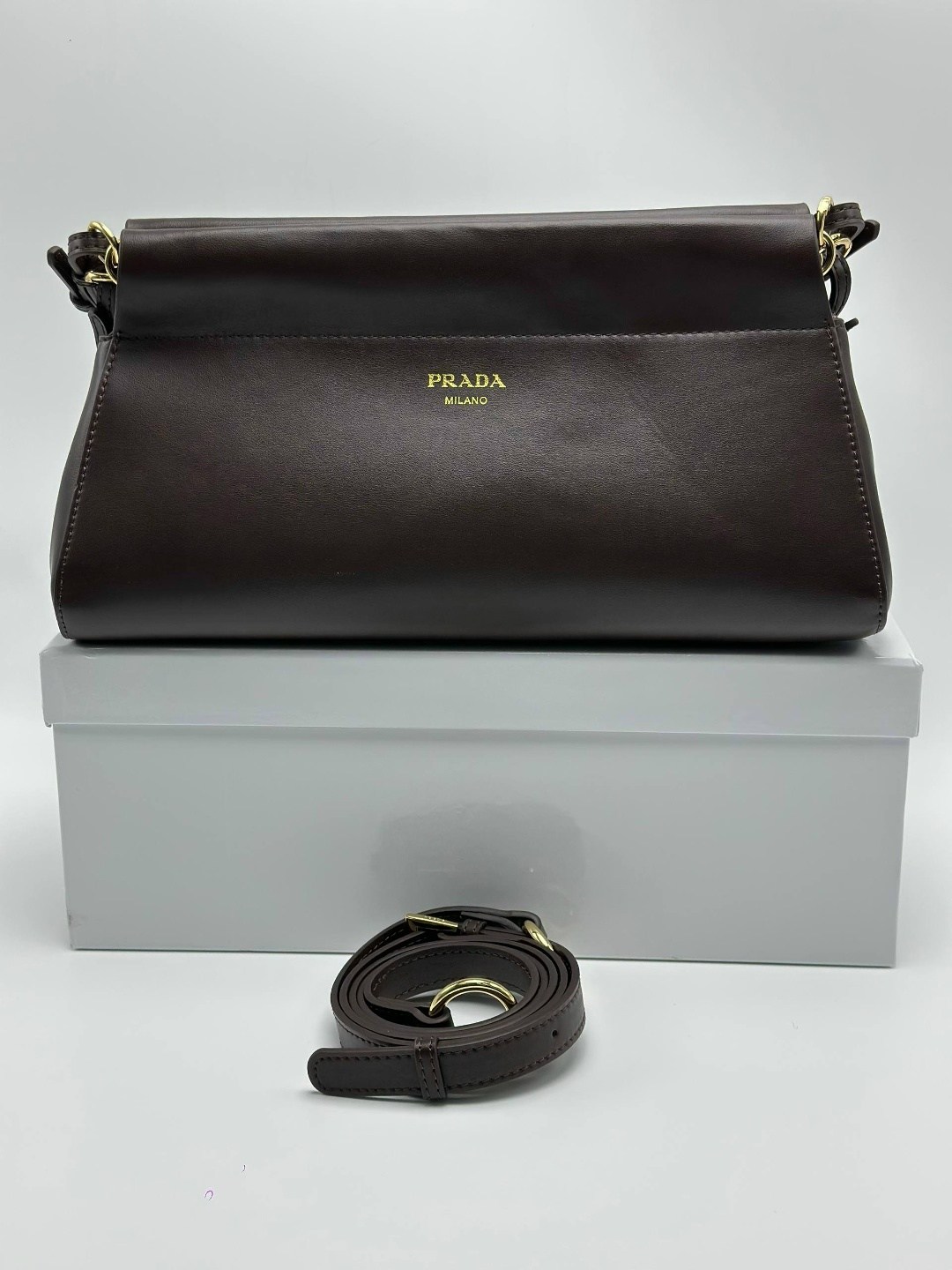 prada сумка на плечо,prada prada,сумка prada,сумка женская prada,сумка prada прада