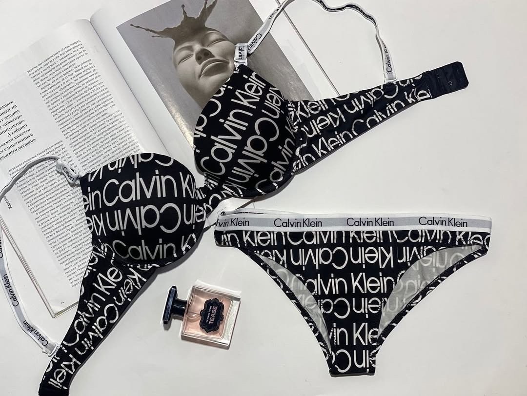 calvin klein комплект белья,комплект нижнего белья calvin klein женские,комплект нижнего белья calvin klein,комплект нижнего белья,женский комплект нижнего белье