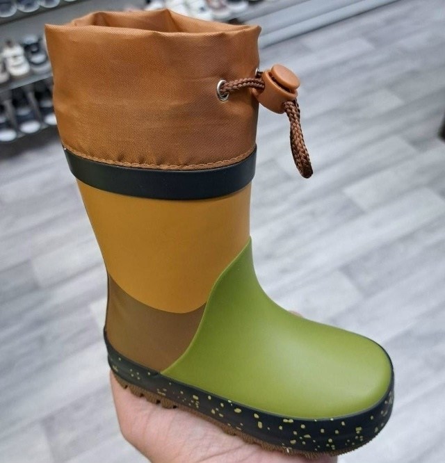 резиновые сапоги,детские резиновые сапоги,резиновые сапоги viking резиновые сапоги,олдос сапоги резиновые,сапоги котофей резиновые серые