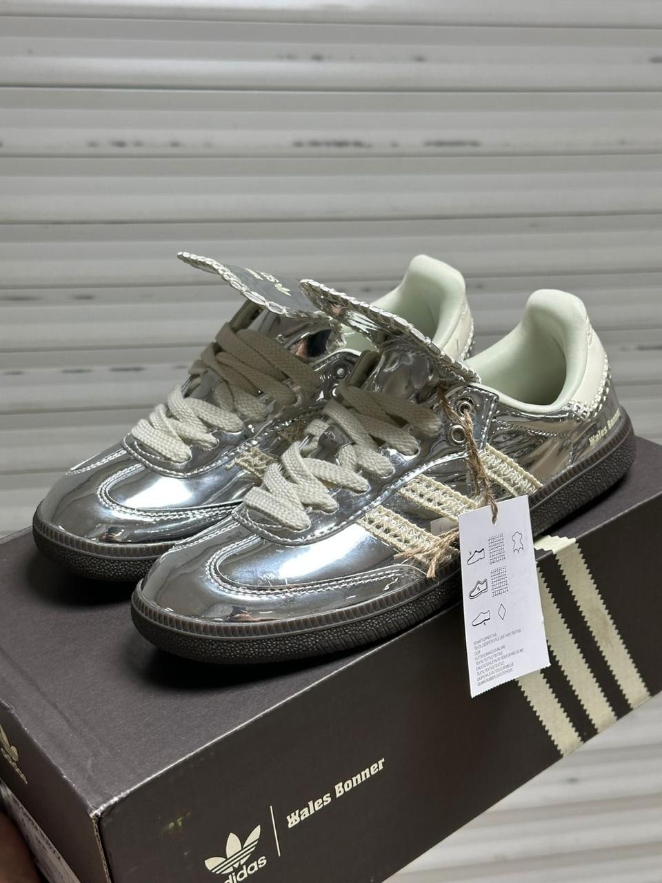 ,кроссовки samba adidas,кроссовки adidas,адидас серебро,silver adidas samba