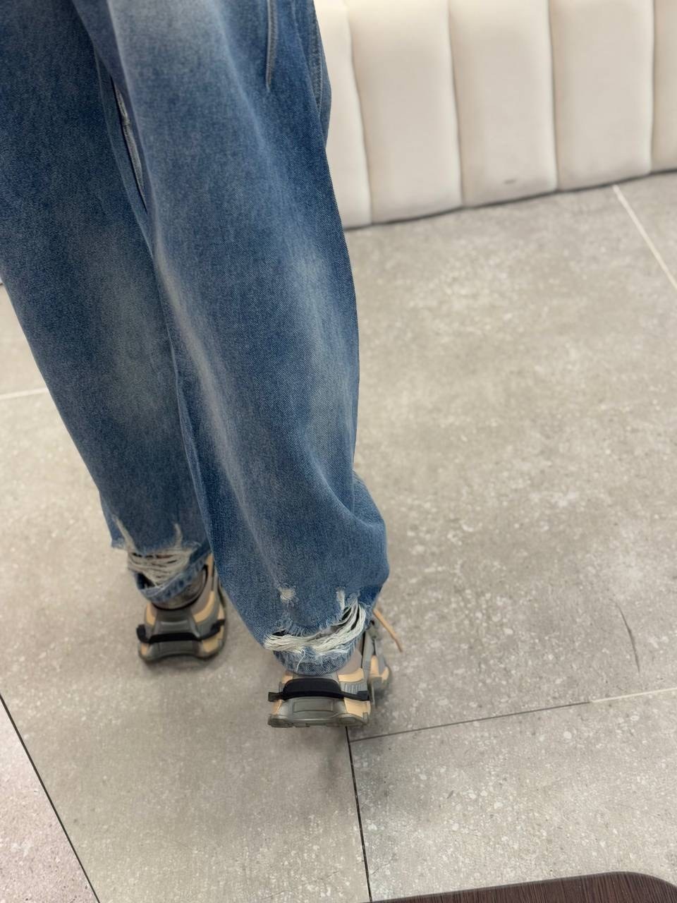 женские джинсы,широкие джинсы,модные джинсы бойфренды,джинсы в стиле гранж,джинсы вареные