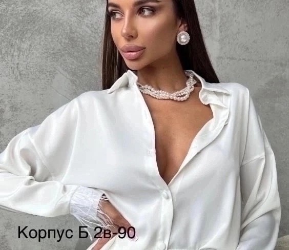 серьги пусеты четырехлистный клевер 13мм золотистый/перламутр,ван клиф серьги клевер,серьги van cleef arpels золото перламутр,ван клиф серьги оригинал,серьги клевер золотые